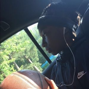 Meet your Posher, Kya